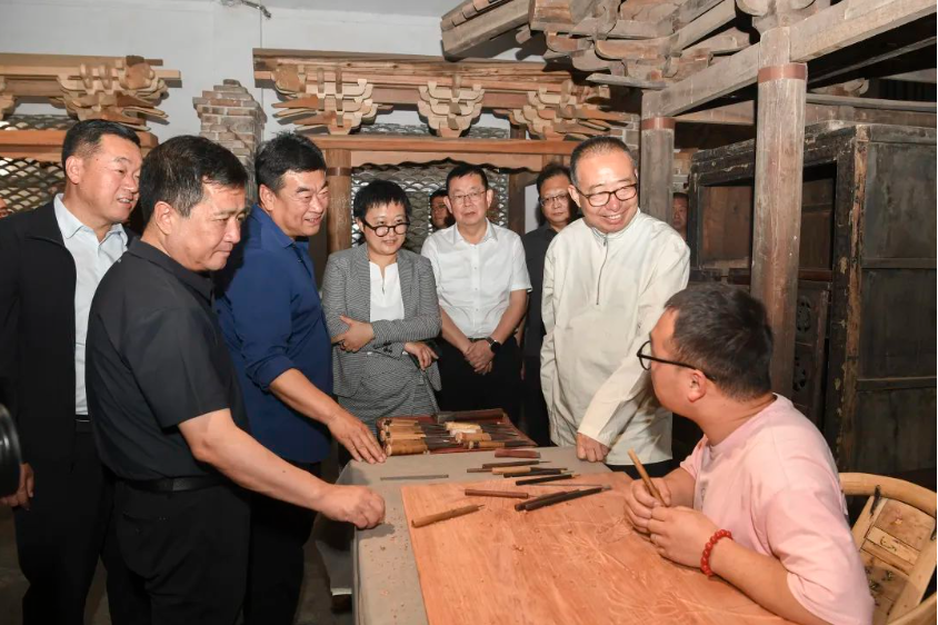 中国文联副主席