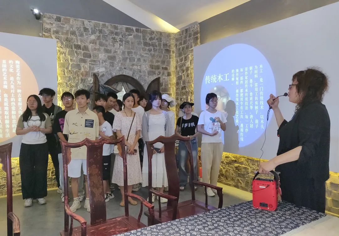 d620b1a883de805752eb2ff4368ca613